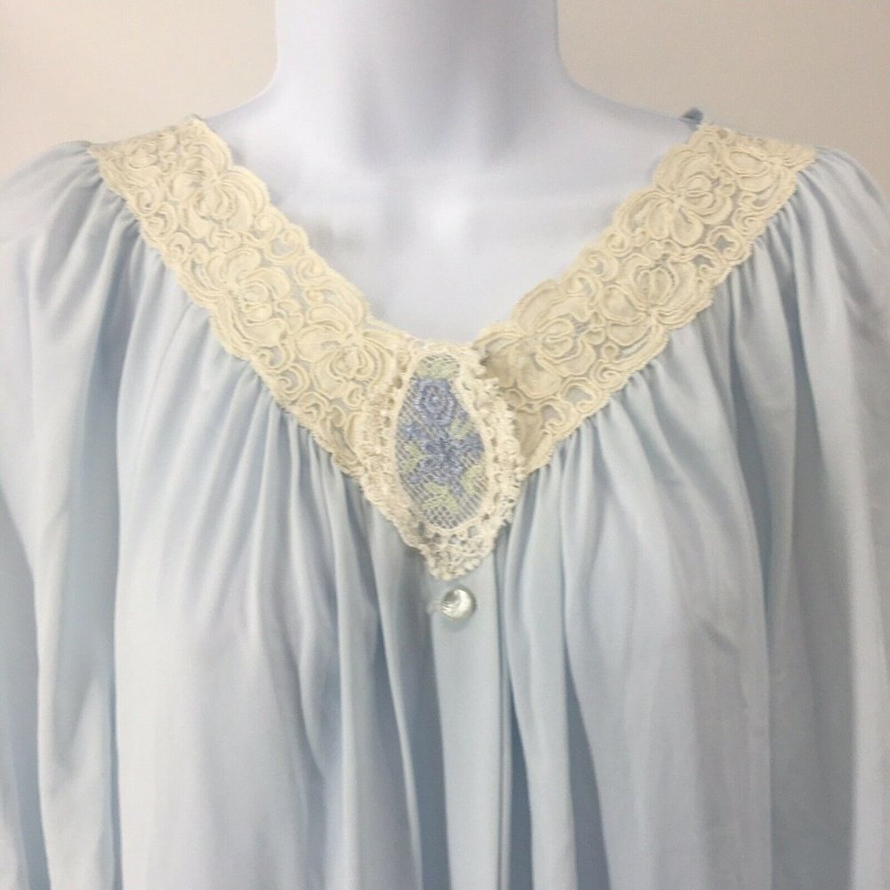 Vtg Shadowline Blue Robe Lace Accents Button Front Nylon Long Sleeve Sz M USA